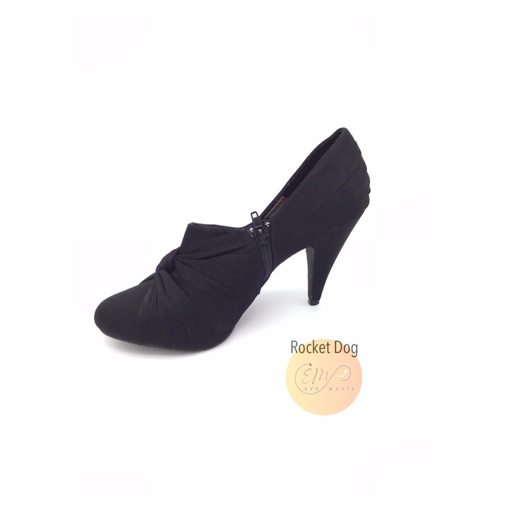 Rocket Dog Black Heels for Women